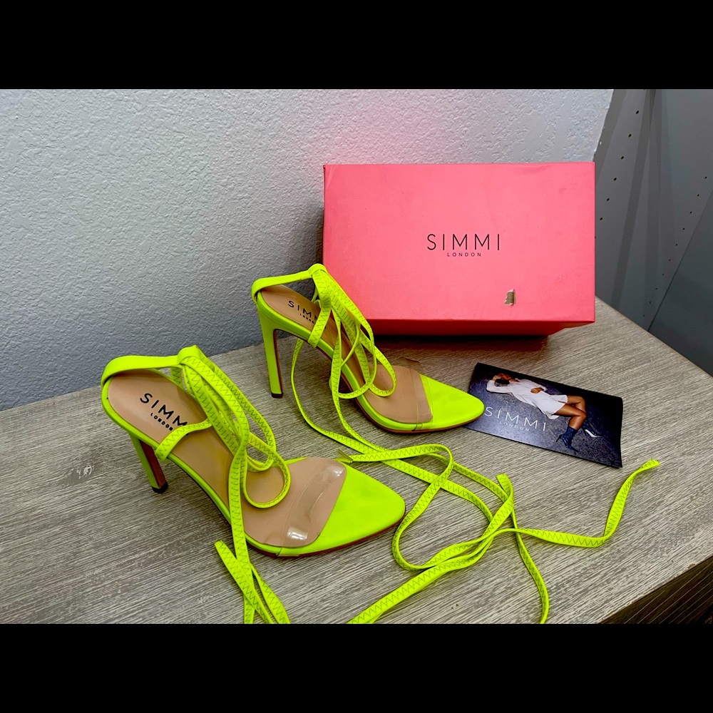 New Simmi London Heels - Picture 1 of 6